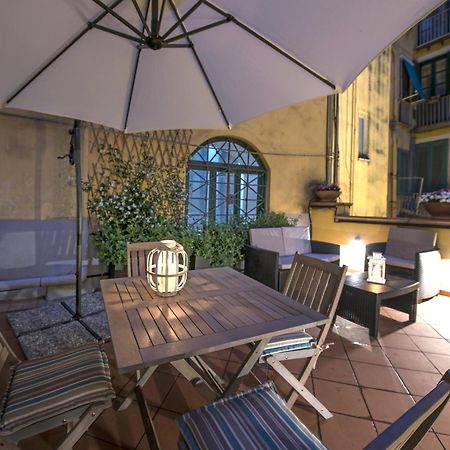 Апартаменты Le Terrazze Sul Cortile Салерно Экстерьер фото
